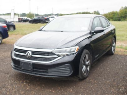 Used 2024 Volkswagen Jetta SE
