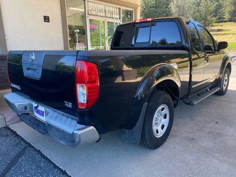Used 2006 Nissan Frontier XE w/ (G01) XE Preferred Pkg RWD image 7