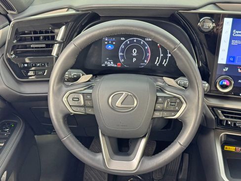 Used 2024 Lexus TX 350 TX 350 Premium w/ Cold Weather Package image 20