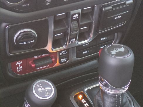 New 2026 Jeep Wrangler Unlimited Rubicon 392 image 31