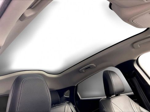 Used 2021 Ford Mustang Mach-E Premium image 29