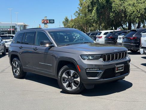 Used 2024 Jeep Grand Cherokee Limited 4xe AWD/4WD image 2