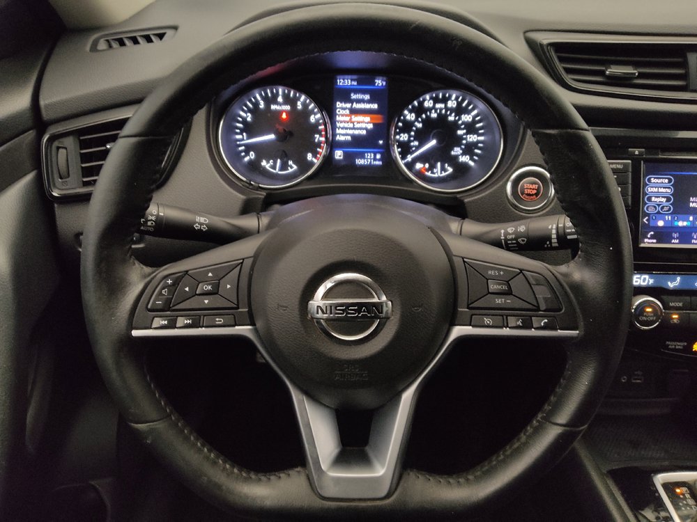 Used 2019 Nissan Rogue SV FWD image 22