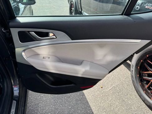 Used 2023 Genesis G70 3.3T w/ Sport Advanced Package image 21