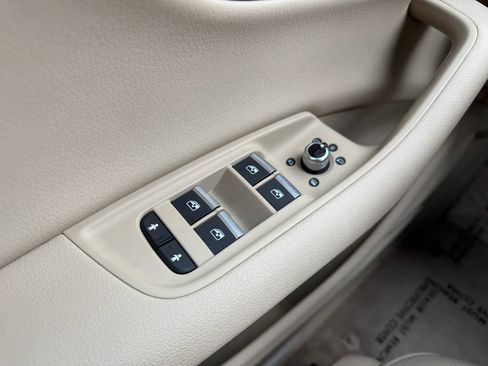 Used 2018 Audi Q7 3.0T Prestige w/ Prestige Package image 26