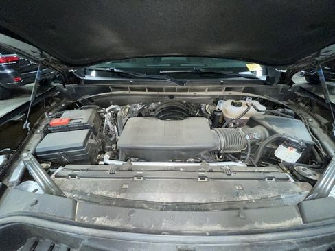 Used 2024 GMC Yukon XL AT4 w/ AT4 Premium Plus Package image 32