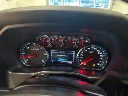 Used 2018 Chevrolet Silverado 1500 LT w/ All Star Edition AWD/4WD image 23