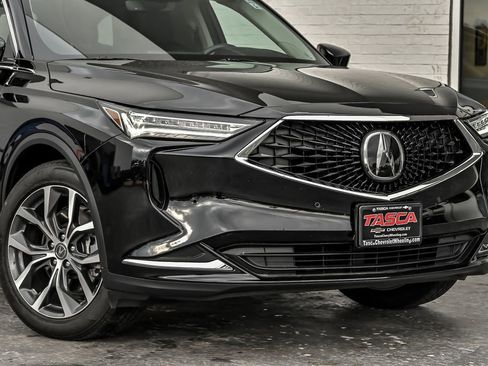 Used 2023 Acura MDX SH-AWD w/ Technology Package image 3
