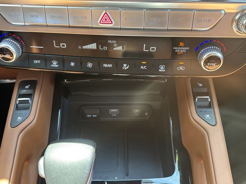 Used 2024 Kia Telluride SX X-Line AWD/4WD image 25