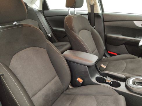 Used 2023 Kia Forte LX FWD image 21