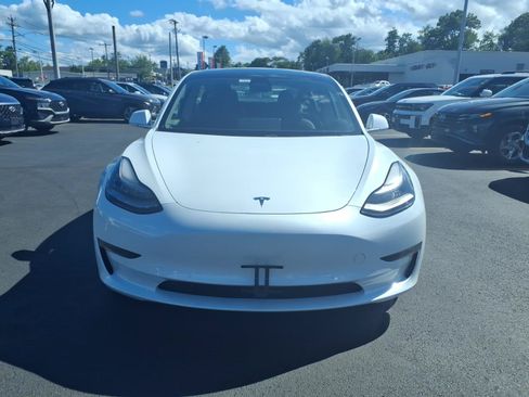 Used 2020 Tesla Model 3 Long Range AWD/4WD image 2