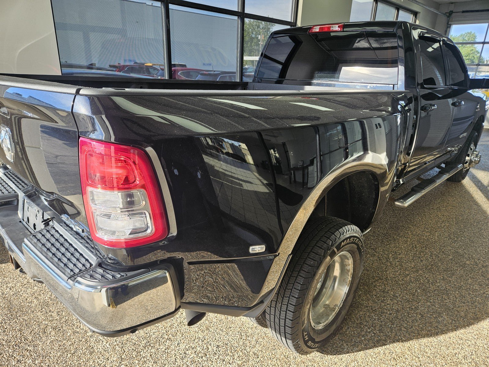 Used 2019 RAM 3500 Big Horn AWD/4WD image 2