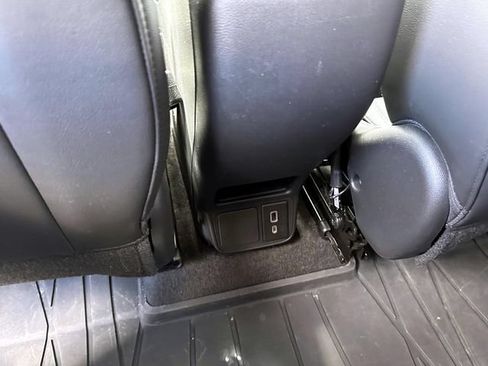 Certified 2024 Buick Encore GX Preferred FWD image 13