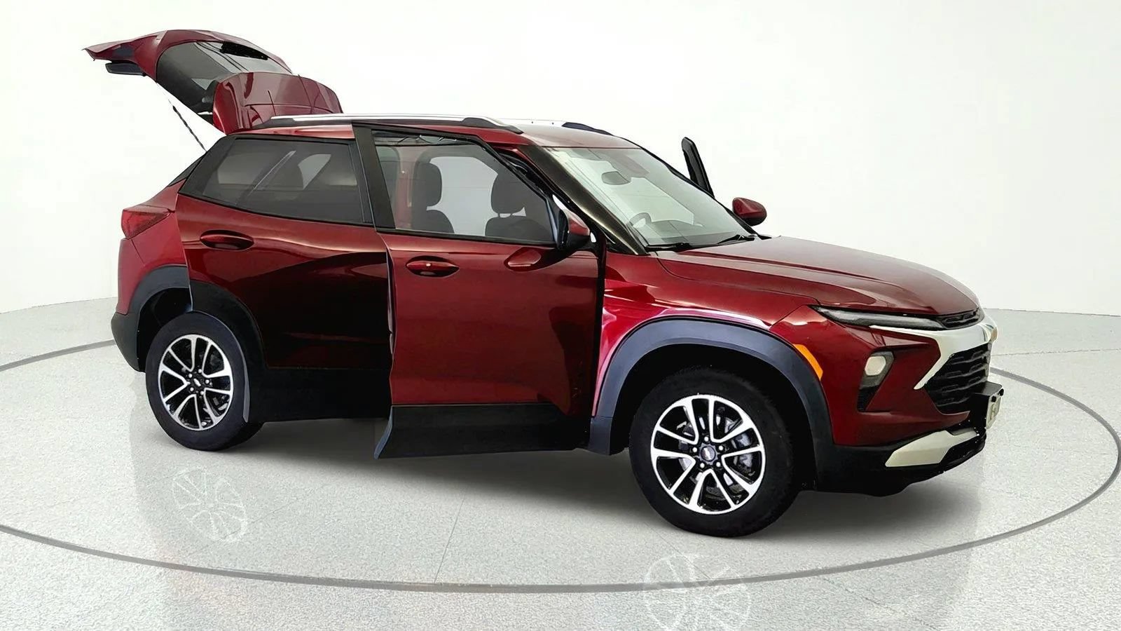 Used 2025 Chevrolet TrailBlazer LT AWD/4WD image 7