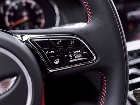 Used 2024 Bentley Continental GT AWD/4WD image 57
