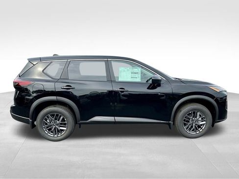 Used 2026 Nissan Rogue S image 5