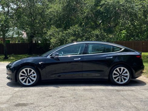 Used 2020 Tesla Model 3 Long Range AWD/4WD image 6