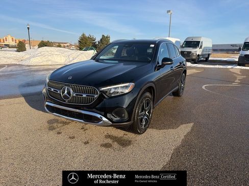Used 2026 Mercedes-Benz GLC 300 GLC 300 image 1