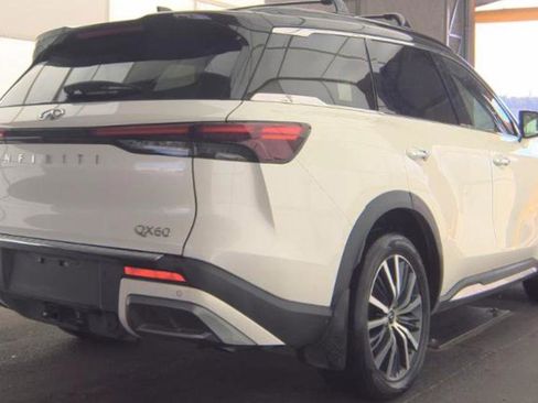Certified 2023 INFINITI QX60 Autograph image 5