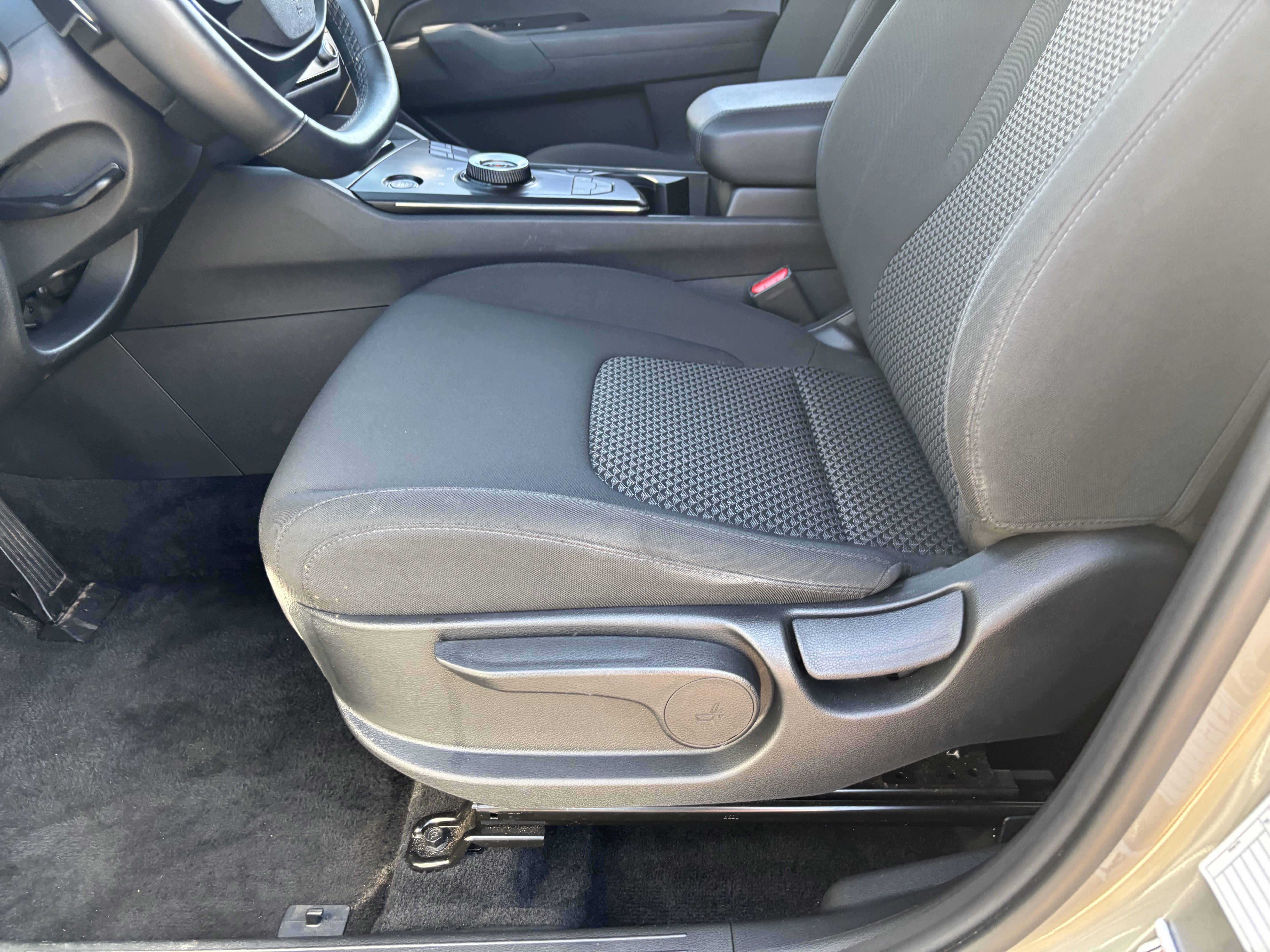 Certified 2026 Kia Sportage LX FWD image 18