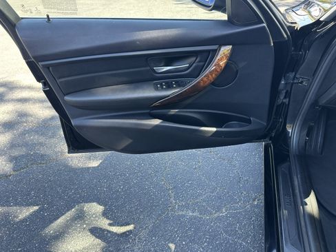 Used 2015 BMW 328i Sedan RWD image 26