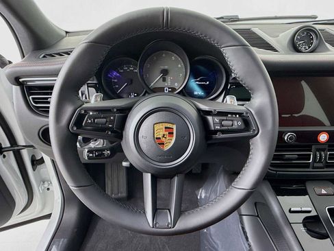 New 2026 Porsche Macan S image 15