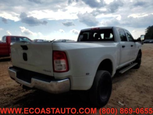 Used 2019 RAM 3500 Tradesman image 2