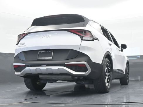 Used 2024 Kia Sportage EX image 61