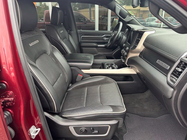 Used 2019 RAM 1500 Laramie w/ Sport Appearance Package AWD/4WD image 12