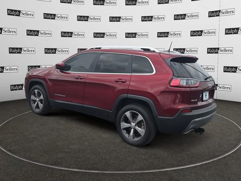 Used 2019 Jeep Cherokee Limited image 4