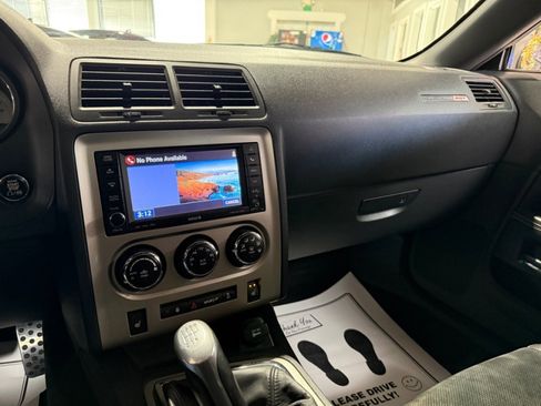 Used 2012 Dodge Challenger SRT8 w/ Premium Sound Group image 26