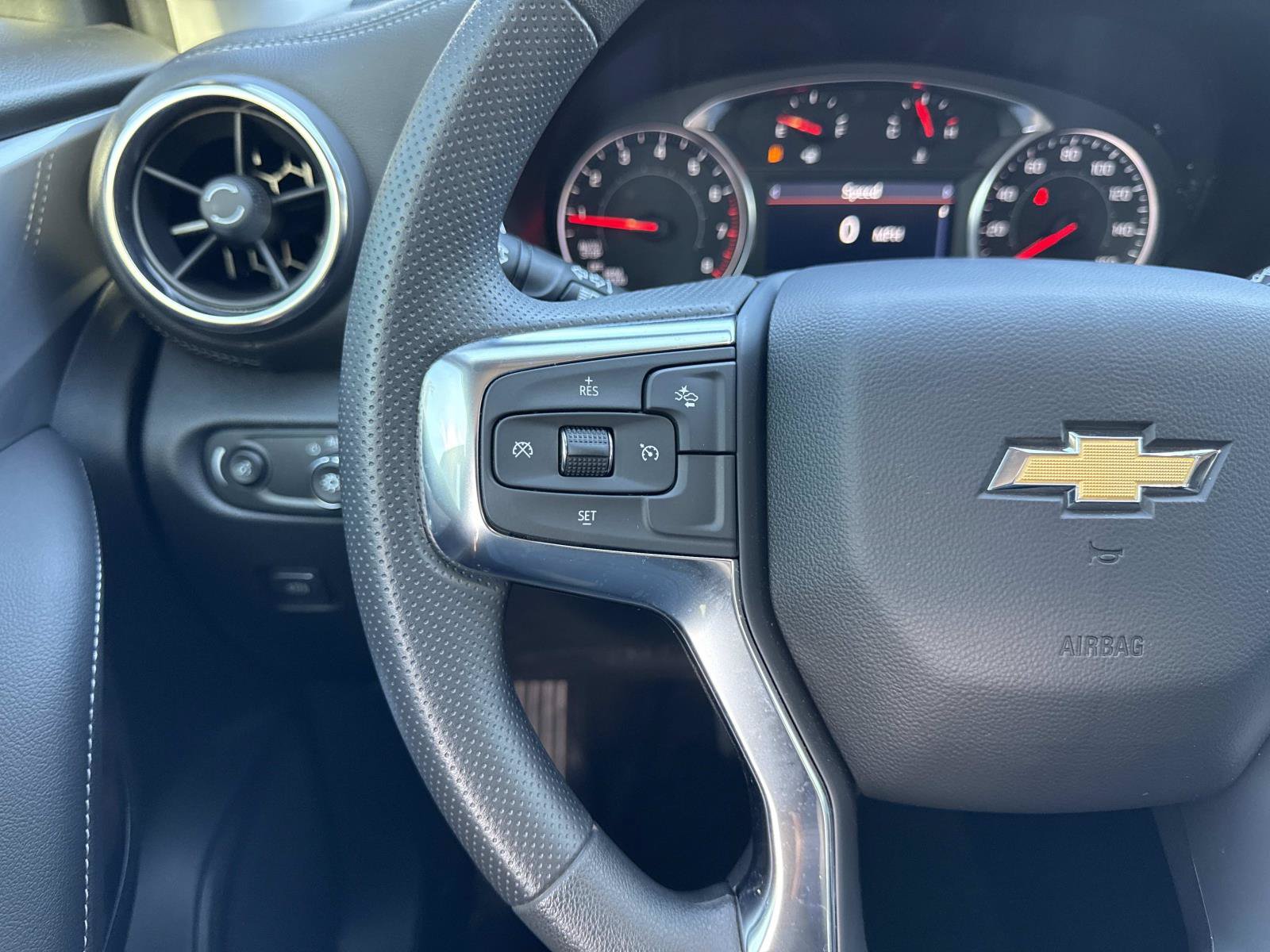 New 2026 Chevrolet Blazer LT w/ Convenience Package FWD image 15