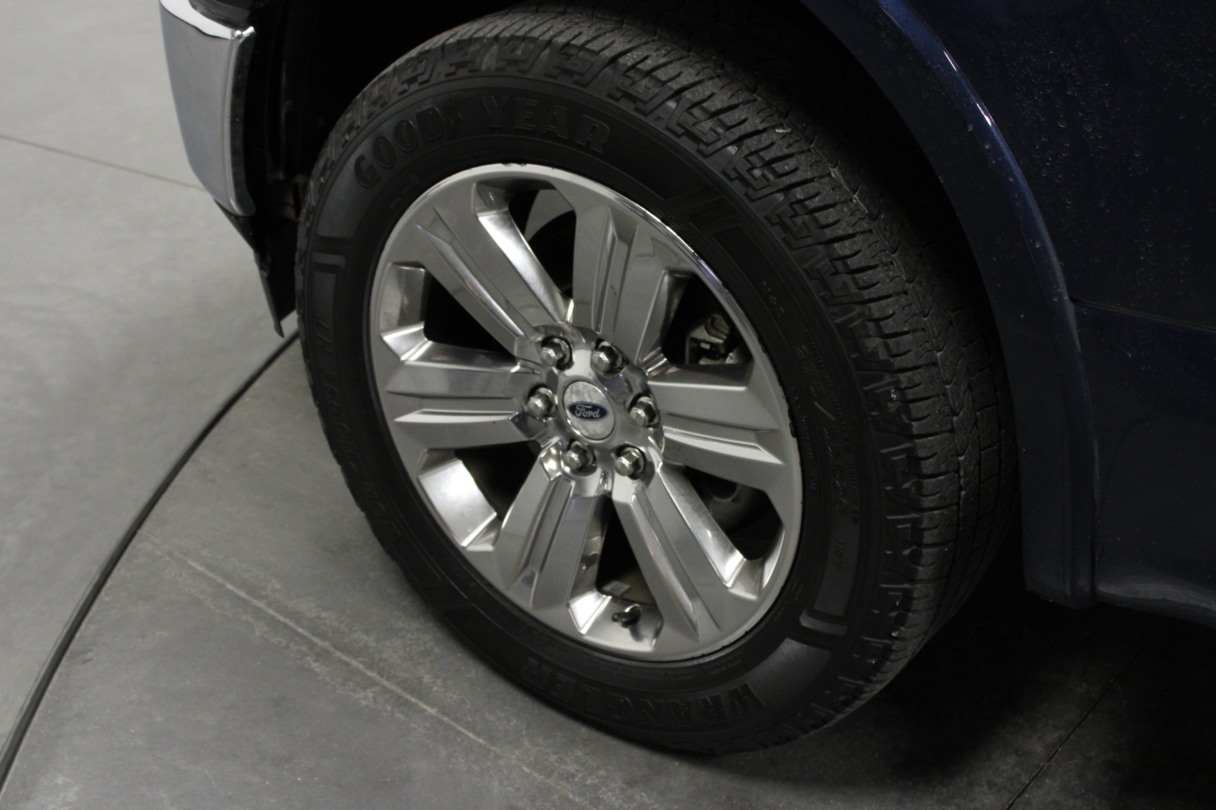 Used 2018 Ford F150 Lariat AWD/4WD image 10