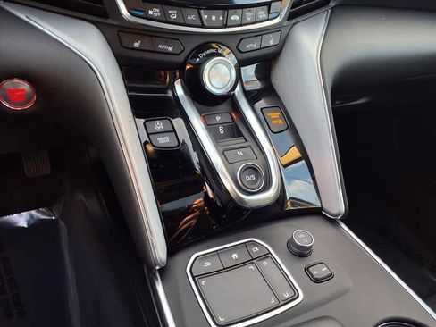 Certified 2022 Acura TLX w/ Technology Package image 10