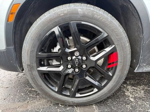 Used 2024 Chevrolet Blazer LT w/ Redline Edition FWD image 9