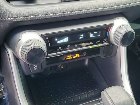 Used 2023 Toyota RAV4 LE FWD image 23
