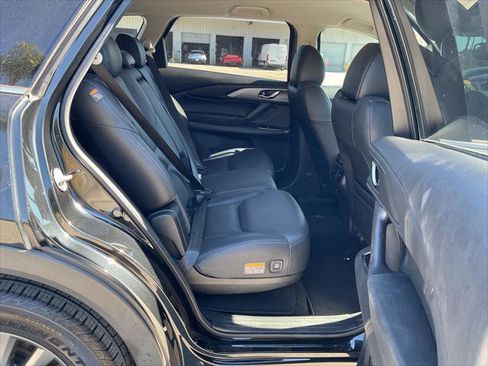 Used 2022 MAZDA CX-9 Touring image 38