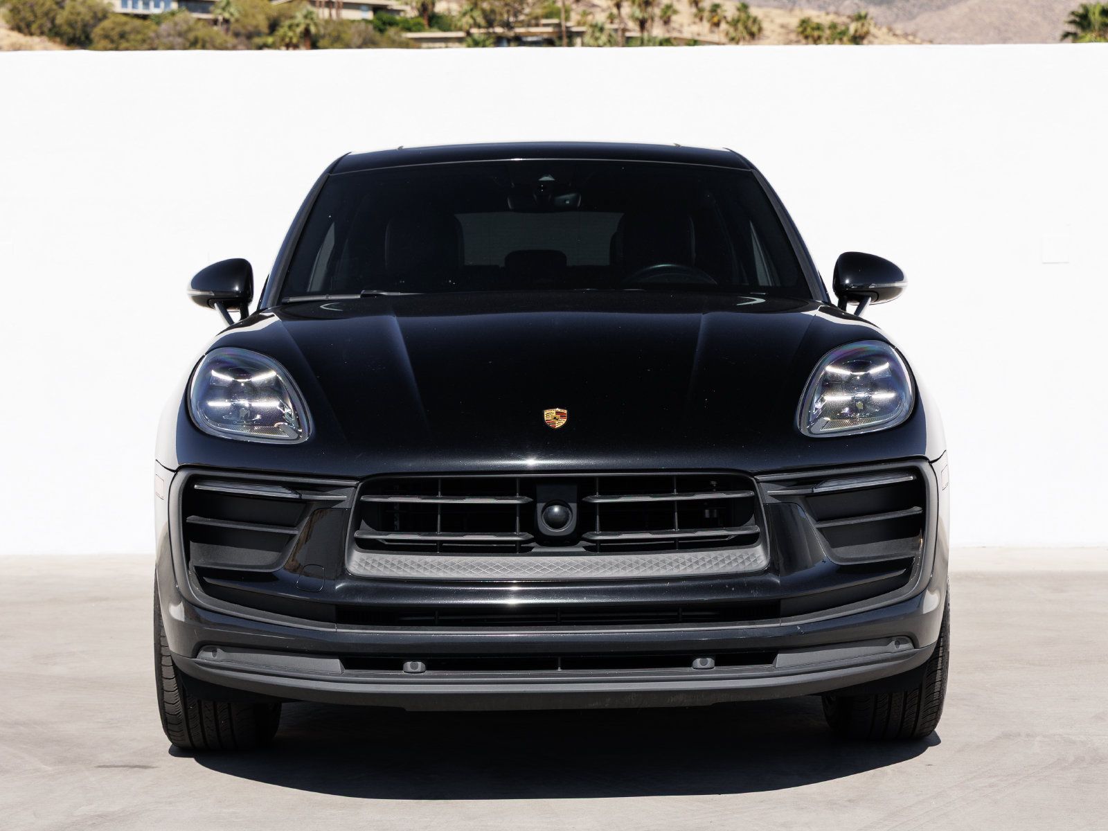 Used 2023 Porsche Macan AWD/4WD image 10
