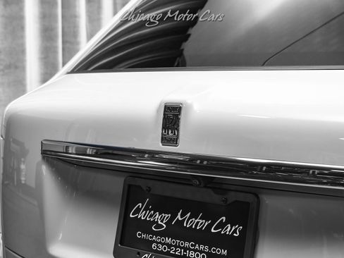 Used 2023 Rolls-Royce Cullinan image 48