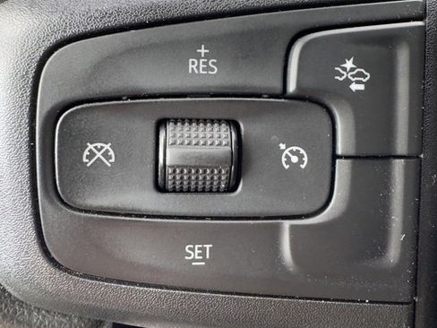 Used 2022 Chevrolet Silverado 1500 Custom Trail Boss image 24