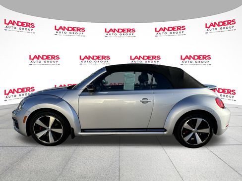 Used 2013 Volkswagen Beetle 2.0T image 6