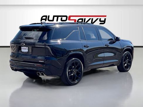 Used 2026 Chevrolet Traverse RS w/ LPO, Floor Liner Package AWD/4WD image 7