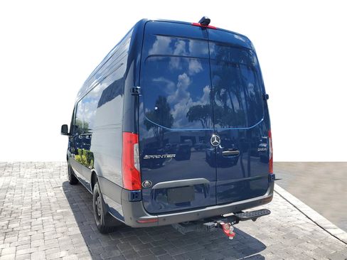 Used 2026 Mercedes-Benz Sprinter 2500 image 3