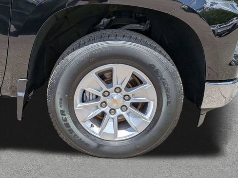 Used 2025 Chevrolet Silverado 1500 LT RWD image 12