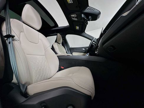 New 2026 Volvo XC60 T8 Plus w/ Protection Package Premier image 25