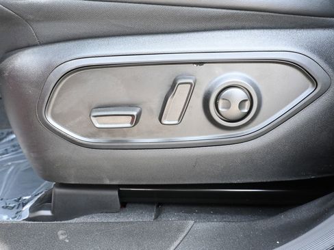 New 2026 Jeep Cherokee Limited AWD/4WD image 8