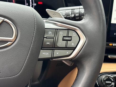 Certified 2025 Lexus NX 350 AWD w/ Accessory Package (Z1) image 20