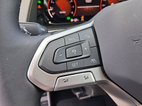 New 2026 Volkswagen Atlas Peak Edition AWD/4WD image 18