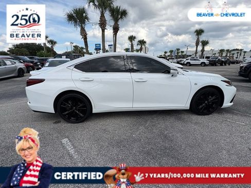 Used 2022 Lexus ES 350 F Sport w/ Accessory Package 2 FWD image 8