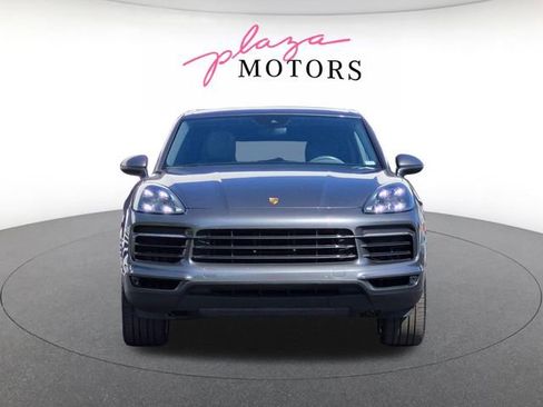 Used 2019 Porsche Cayenne AWD/4WD image 2